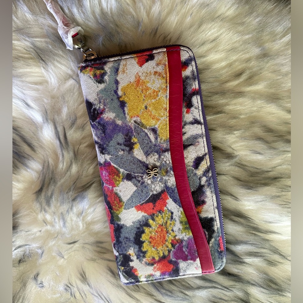 HOBO Max Large Zip Around Poppy Floral/Fuchsia